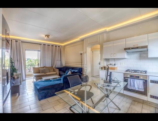 2 BEDROOM APARTMENT FOR SALE IN FOURWAYS